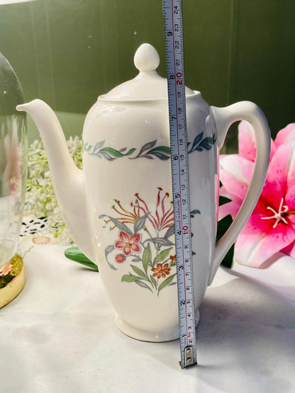 Vintage Royal Doulton Fairfield pattern floral TeaPot White with Leaf Border 21cm