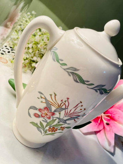Vintage Royal Doulton Fairfield pattern floral TeaPot White with Leaf Border 21cm