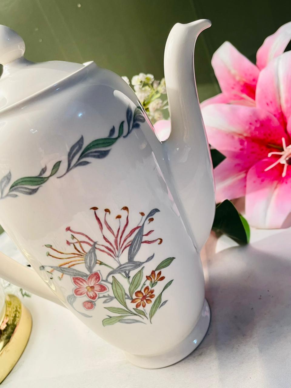 Vintage Royal Doulton Fairfield pattern floral TeaPot White with Leaf Border 21cm