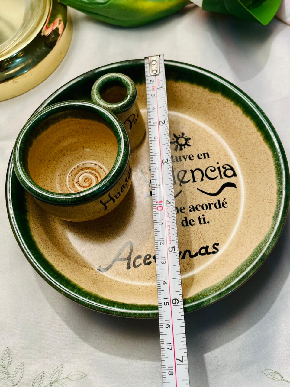 Hand Painted Green & Beige Ceramic Olive Serving Dish Approx. 15 cm