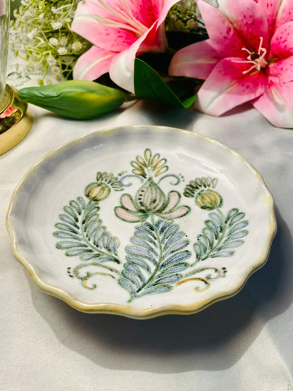 Hand Painted Floral Ceramic Serving Bowl Approx. 15 cm