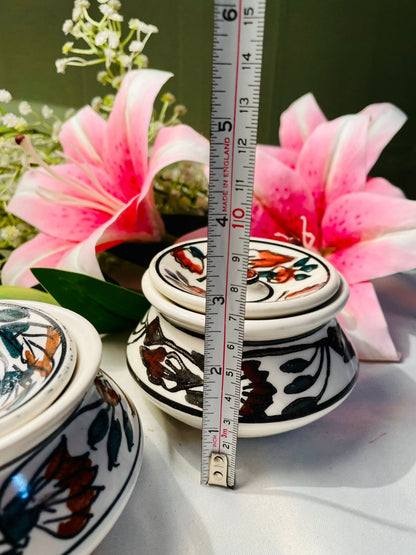 Hand Painted Floral Ceramic Lidded Pot Approx. 9 cm (Each)