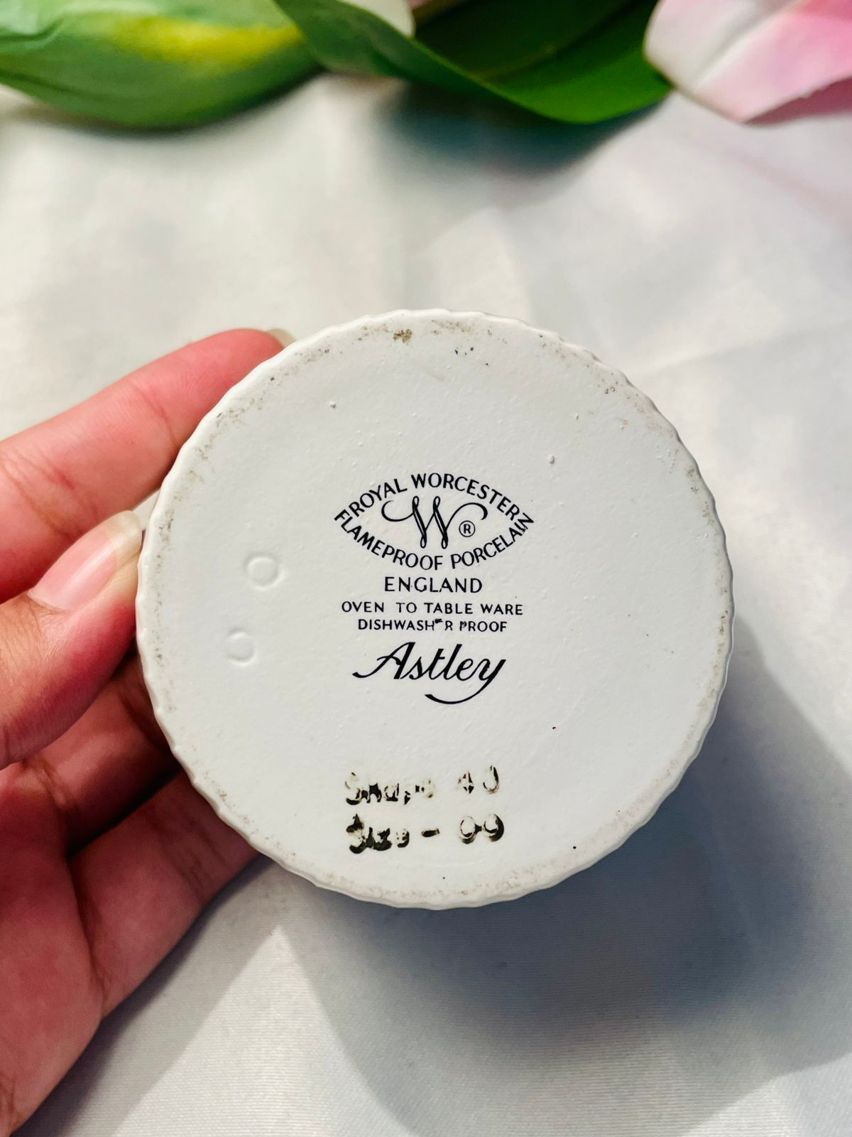 White Ceramic Oven-Safe Ramekin Approx. 9 cm