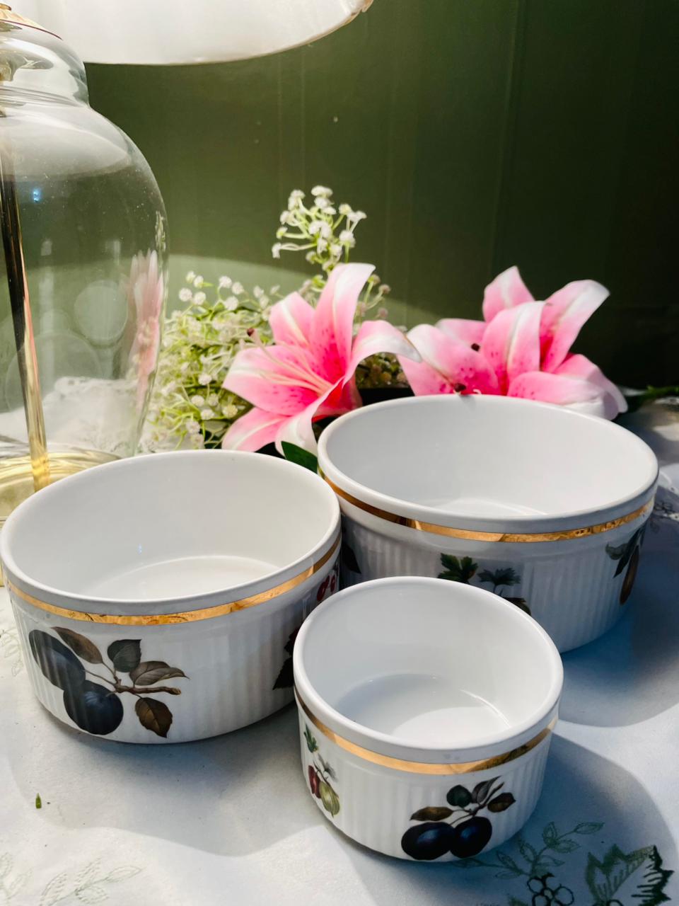 Royal Worcester Fruit & Gold Trim Serving Bowls – Set of 3