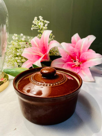 Fosters Pottery Brown Lidded Oven-Safe Casserole – 13cm