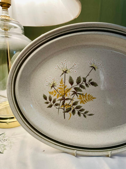 Royal Doulton Will o’ the Wisp Oven-Safe Platter – 34cm