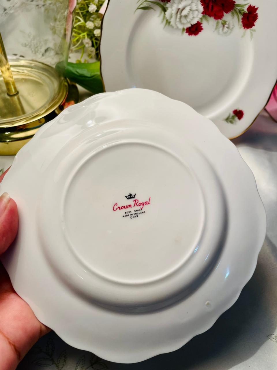 Crown Royal Red Carnation Fine China Plates – Set of 5,16cm