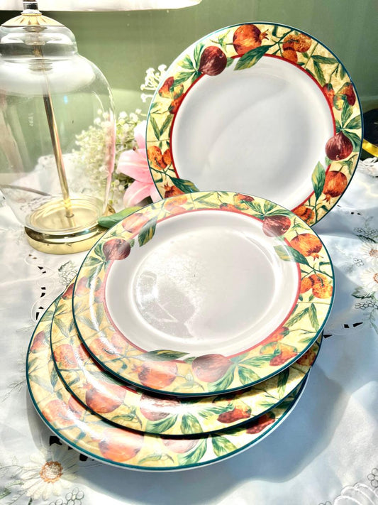 Royal Doulton Augustine 10in Dinner Plates – 4 Piece Set