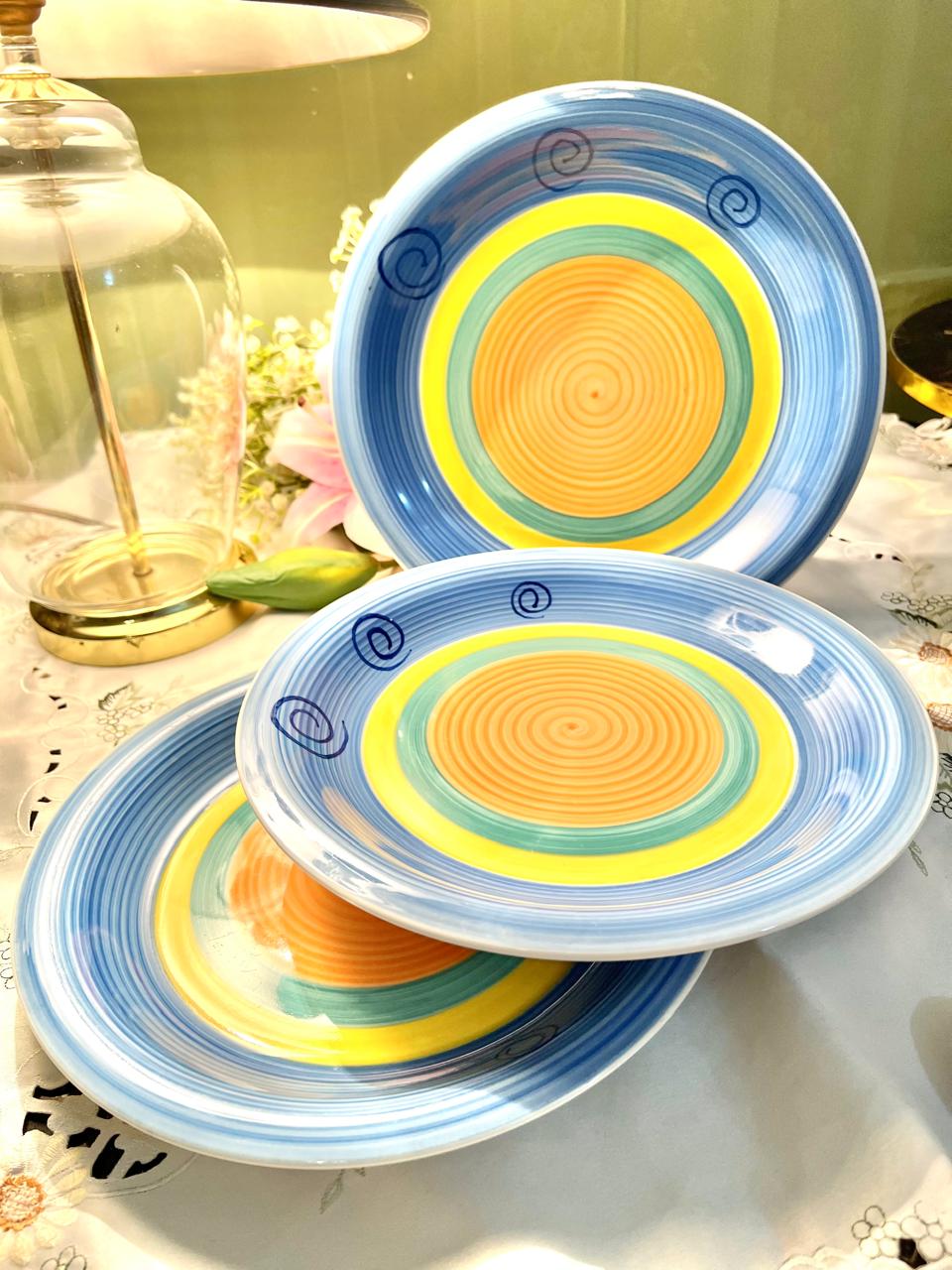 Colourful Spiral Dinner Plates 9.5in – 3 Piece Set