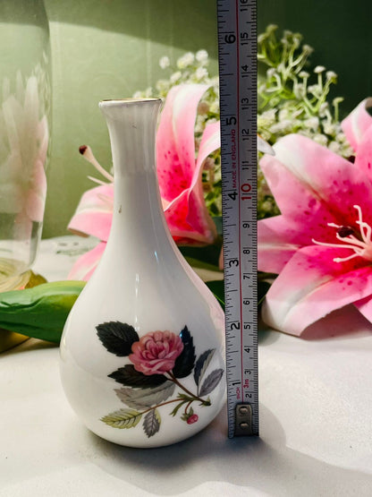 Wedgwood Hathaway Rose Bone China Bud Vase – 5.25in