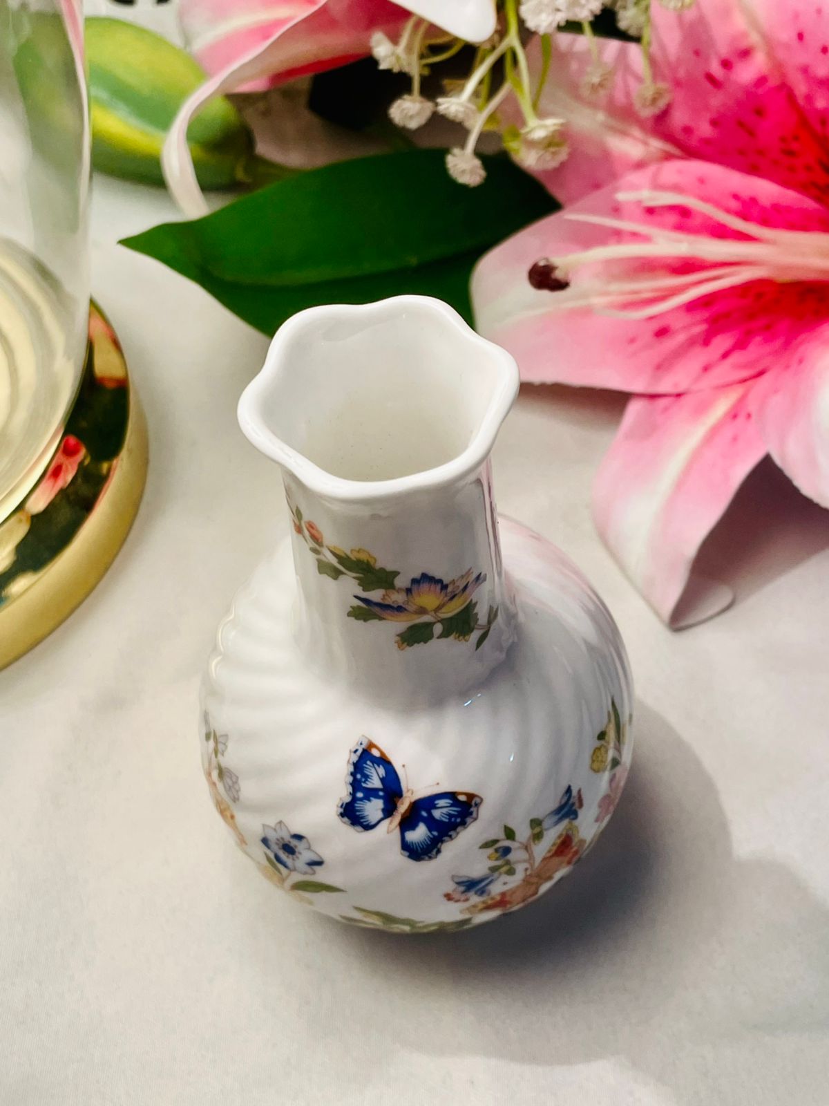 Aynsley Cottage Garden Floral Butterfly Vase