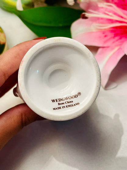 WEDGEWOOD White Blue Floral Urn Vase Double Handle