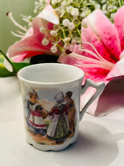 Vintage Scenic Mug Traditional Dress Design