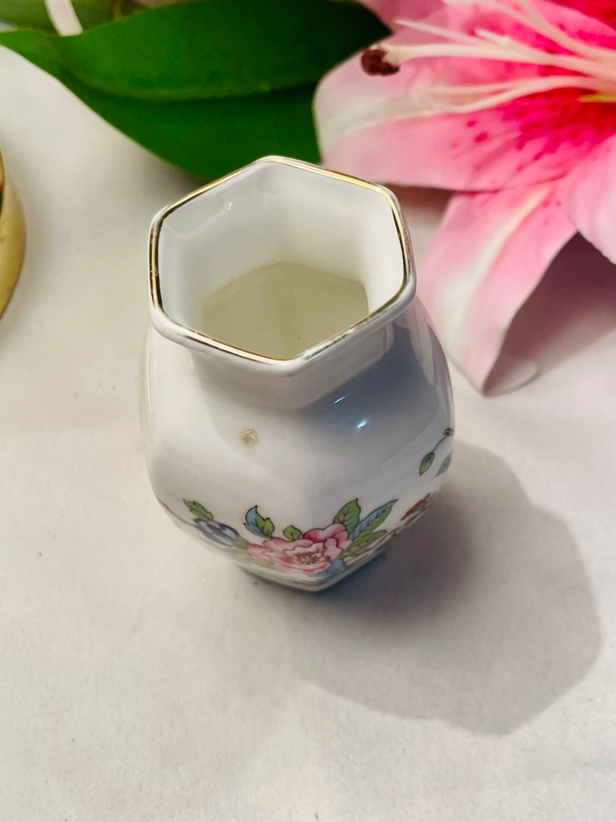 Aynsley White Pink Floral Vase Gold Trim