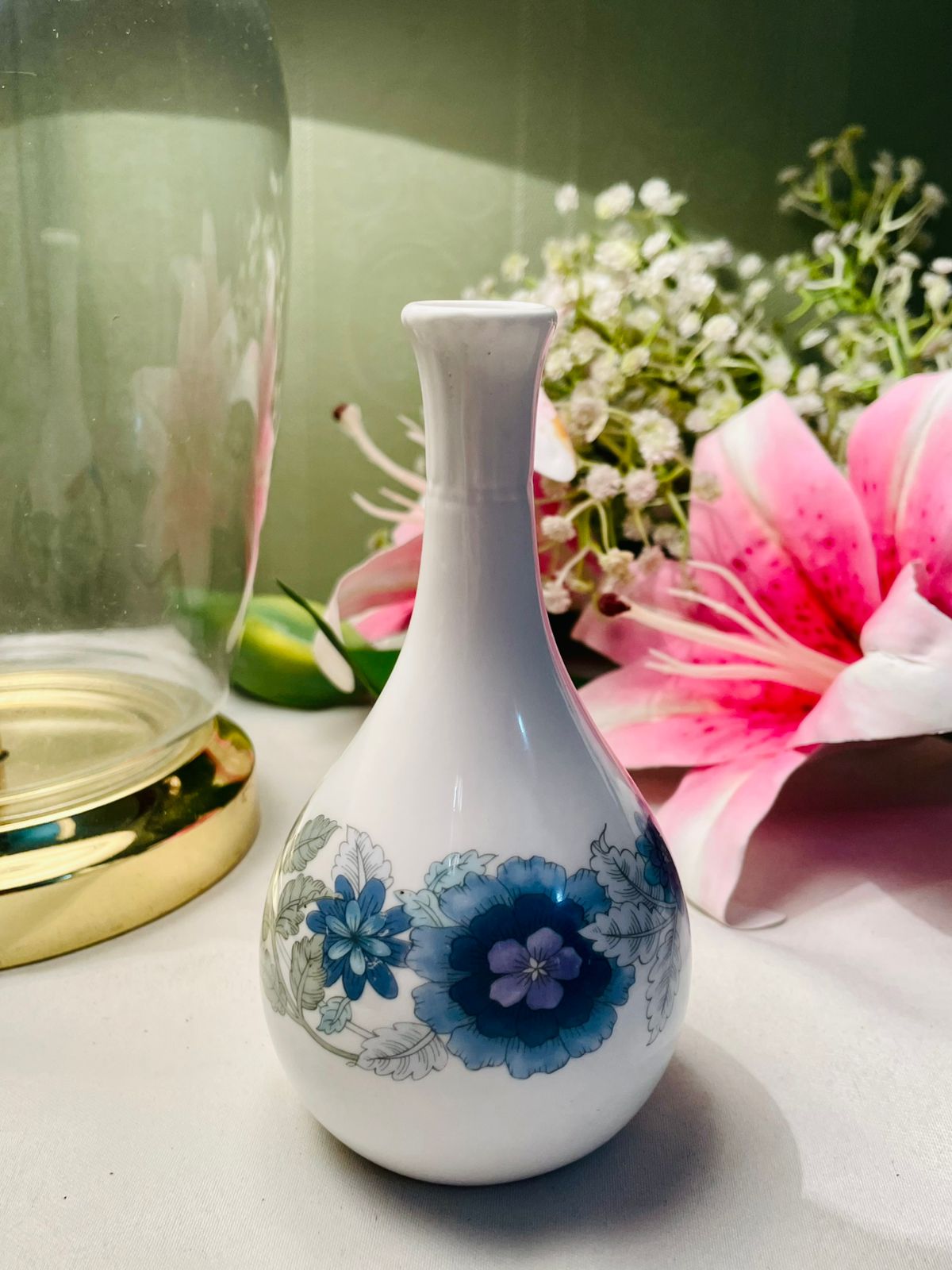 Vintage White Blue Floral Bud Vase 5 in