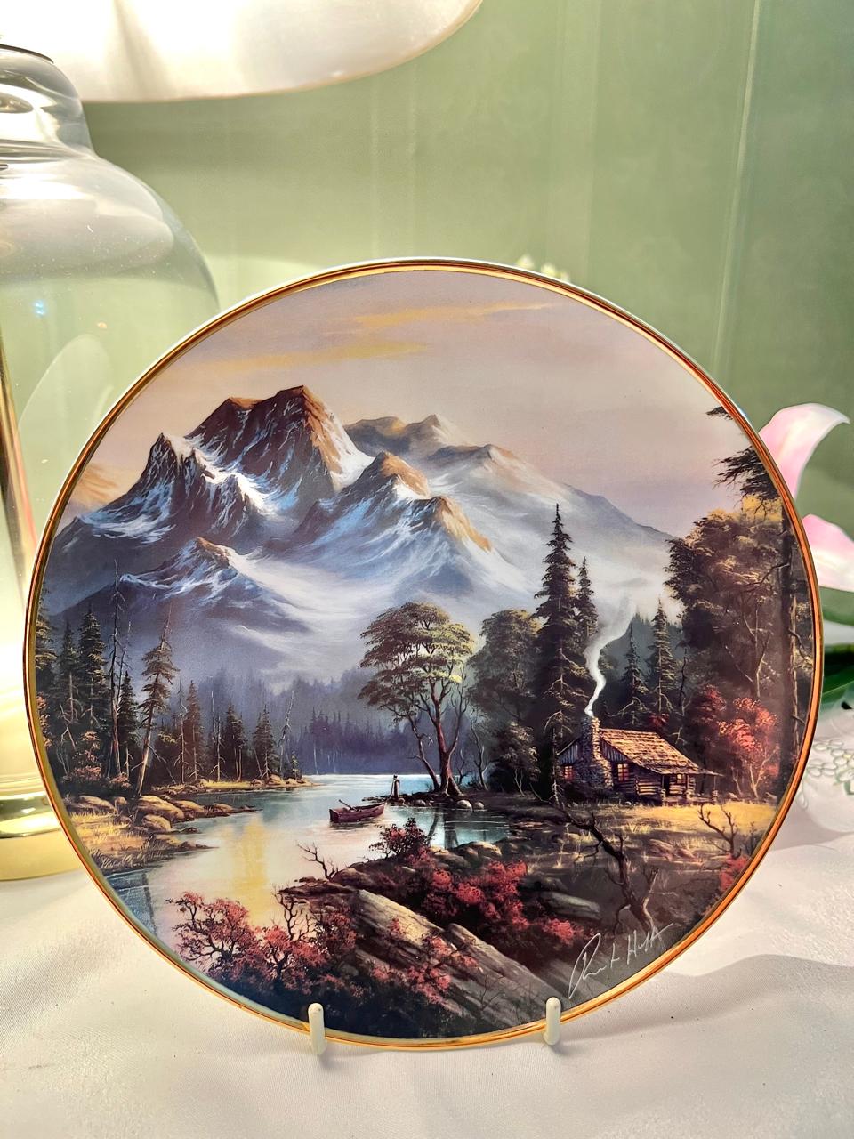 Franklin Mint Mountain Retreat Porcelain Wall Plate 20cm