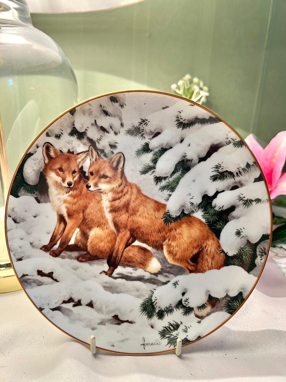 John Francis Foxes December Pines Porcelain Wall Plate 18cm