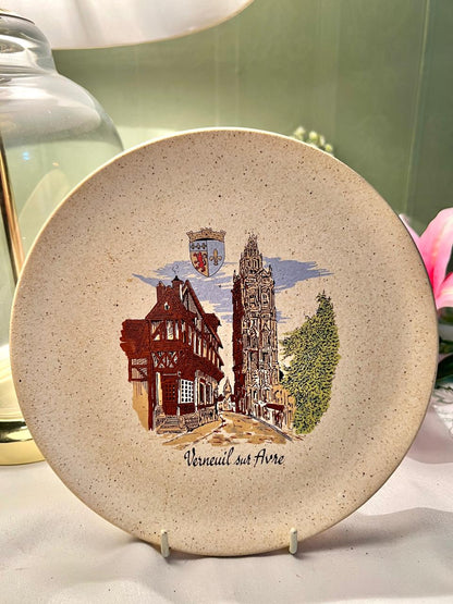 Verneuil-sur-Avre French Town Decorative Wall Plate 19cm