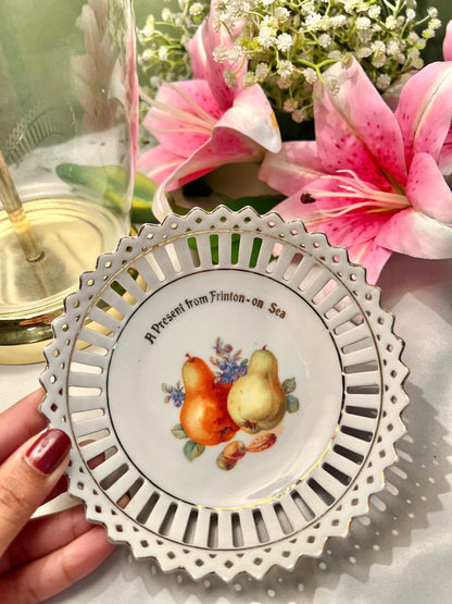 Vintage Pierced Fruit Serving Bowl Gold Trim