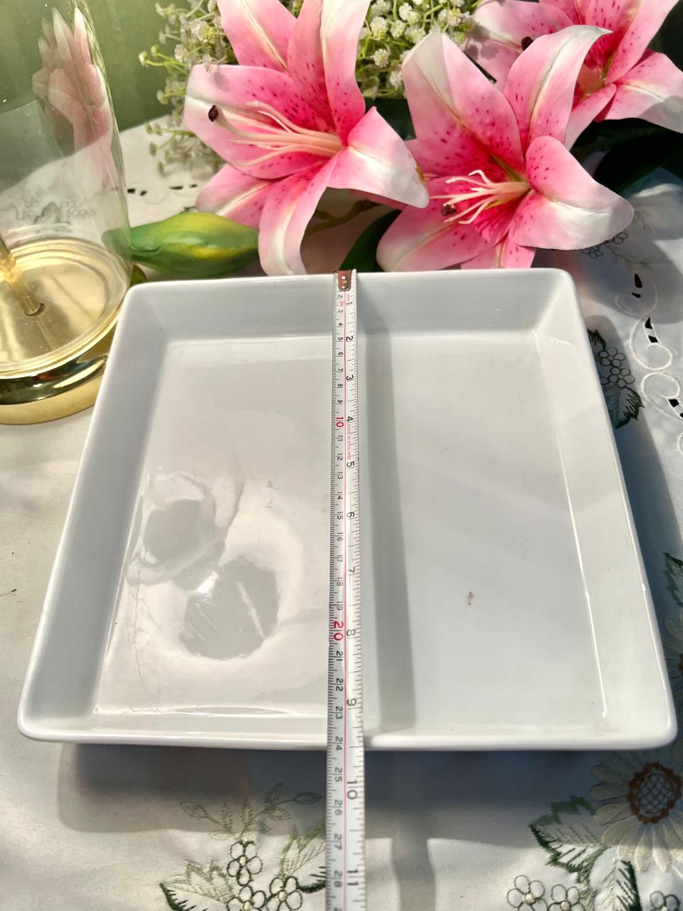 White Square Oven-Safe Ceramic Baking Dish 24cm