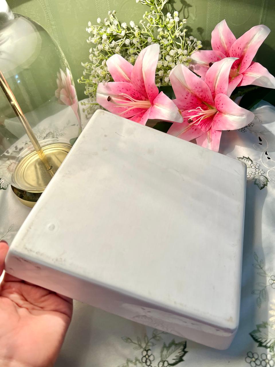White Square Oven-Safe Ceramic Baking Dish 24cm
