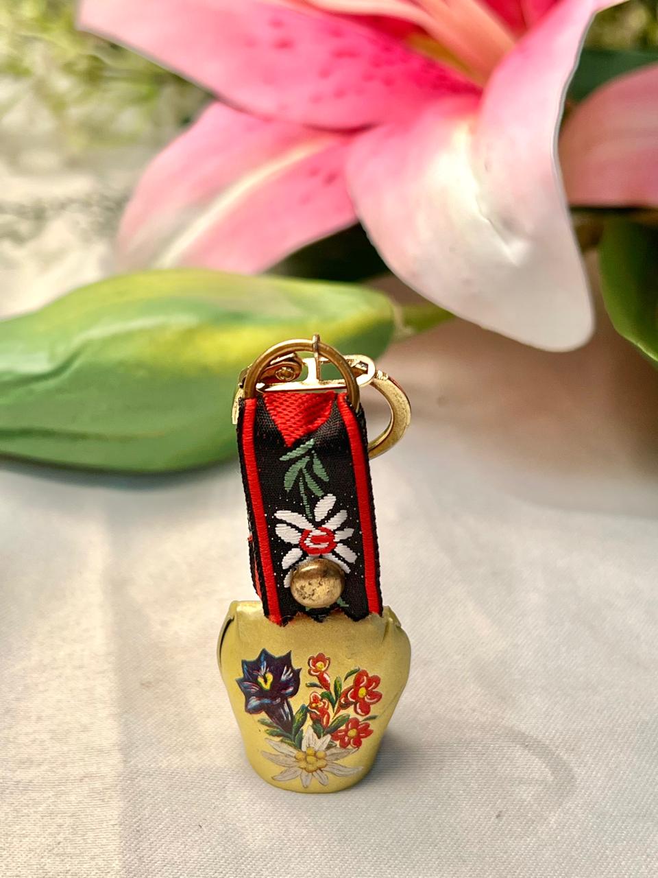 Floral Gold-Tone Miniature Cowbell Keychain 6cm