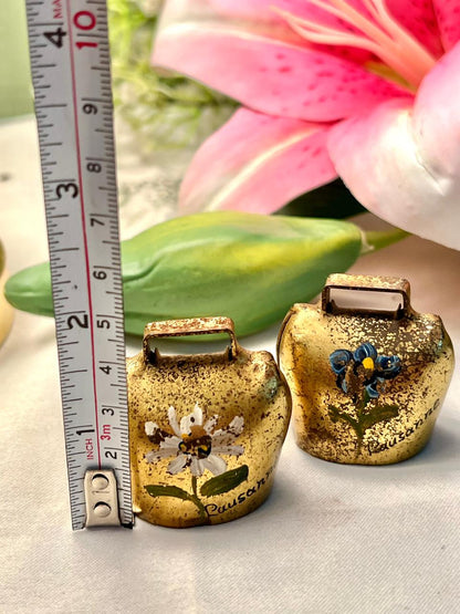 2-Piece Lausanne Floral Gold-Tone Miniature Bell Set 5cm