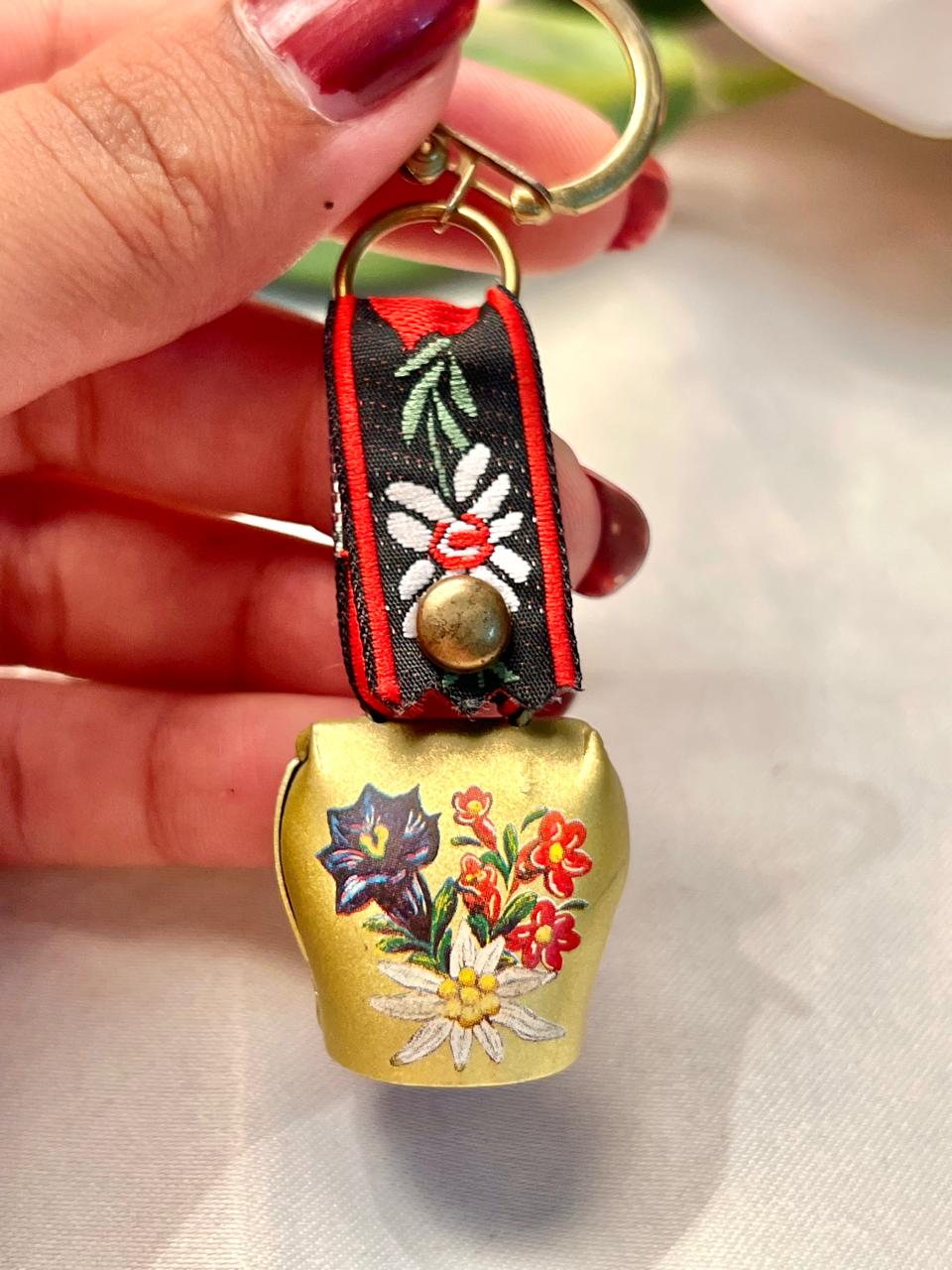 Floral Gold-Tone Miniature Cowbell Keychain 6cm