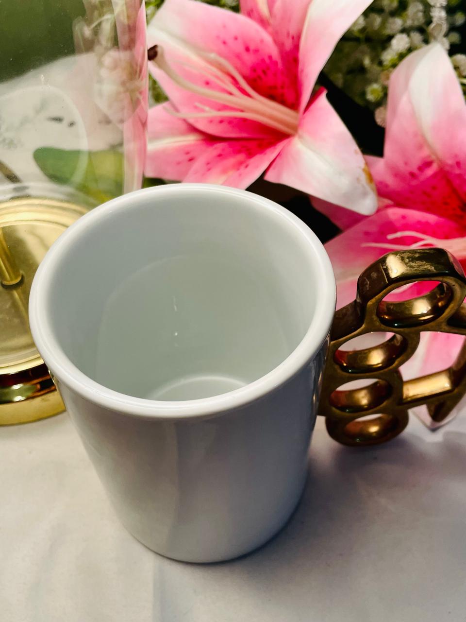 White Mug with Gold-Tone Knuckle Handle Approx. 12 cm
