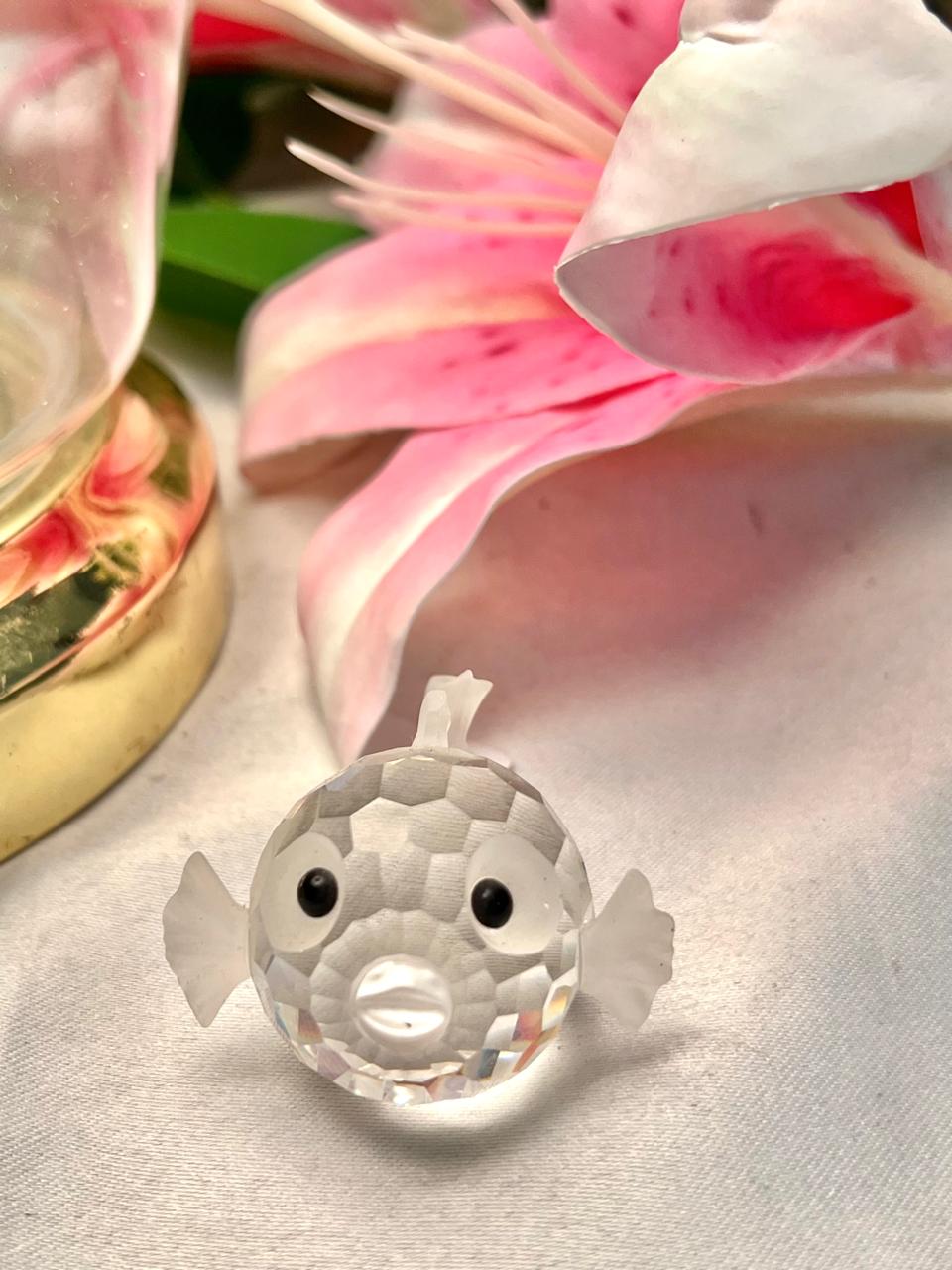 Clear Faceted Crystal Fish Figurine – Approx. 2 Inch