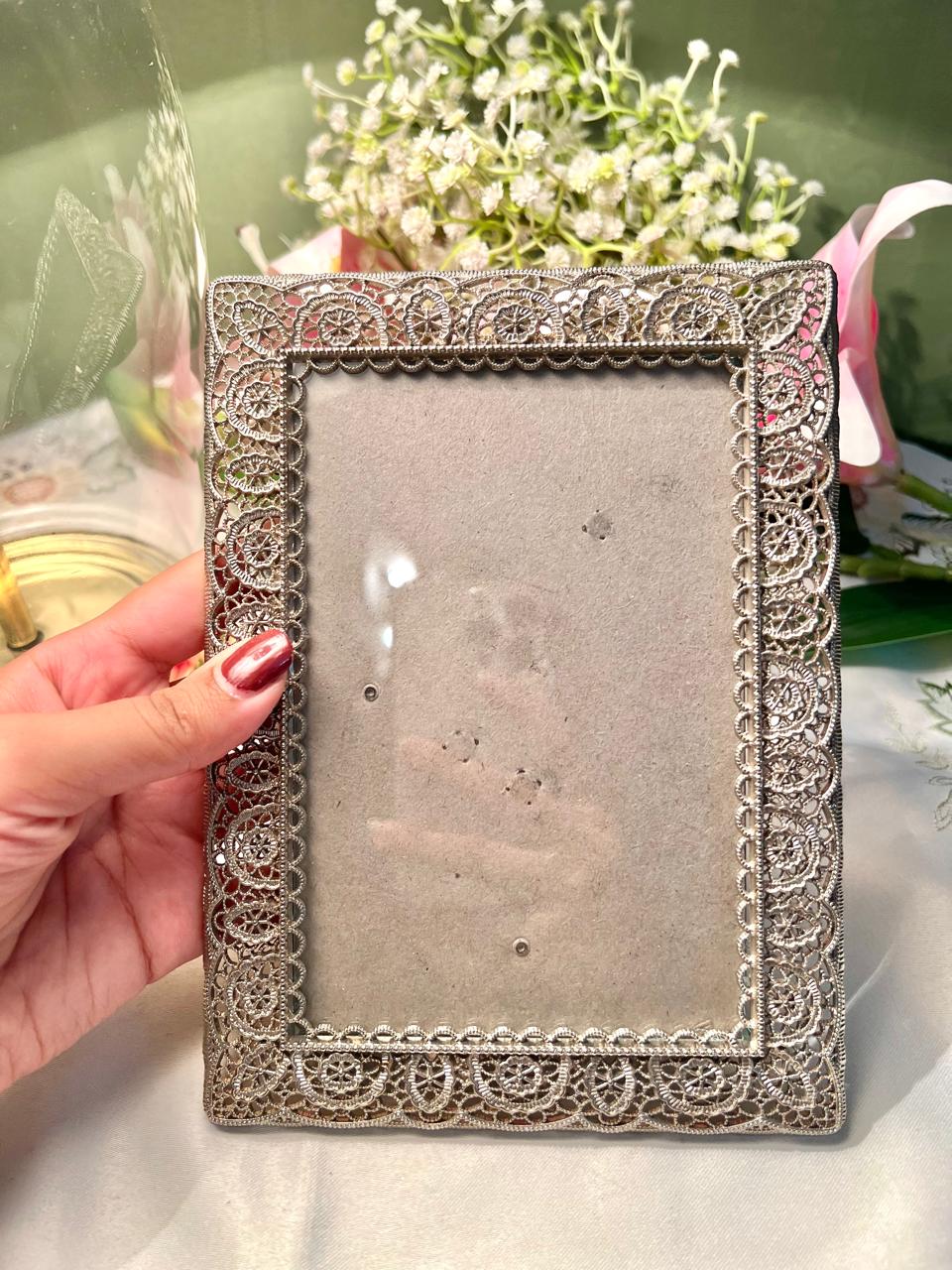 Silver-Toned Filigree Floral Photo Frame – Approx. 8 Inch
