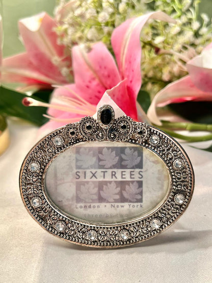 Sixtrees Silver-Toned Oval Jeweled Photo Frame – Approx. 4 Inch