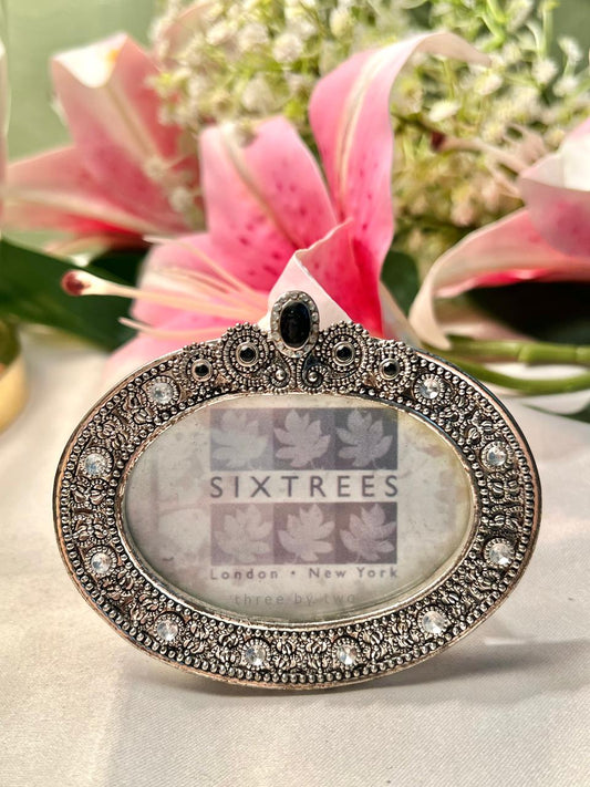 Sixtrees Silver-Toned Oval Jeweled Photo Frame – Approx. 4 Inch