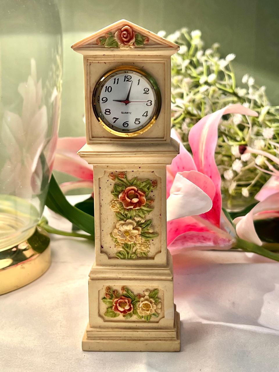 Floral Mantel-Style Quartz Clock Approx. 16 cm
