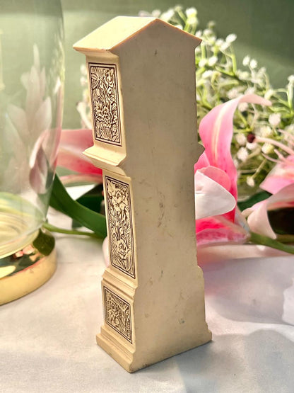 Floral Mantel-Style Quartz Clock Approx. 16 cm