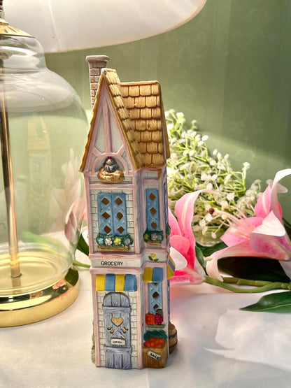 Miniature Grocery Shop Building Decor Approx. 24 cm