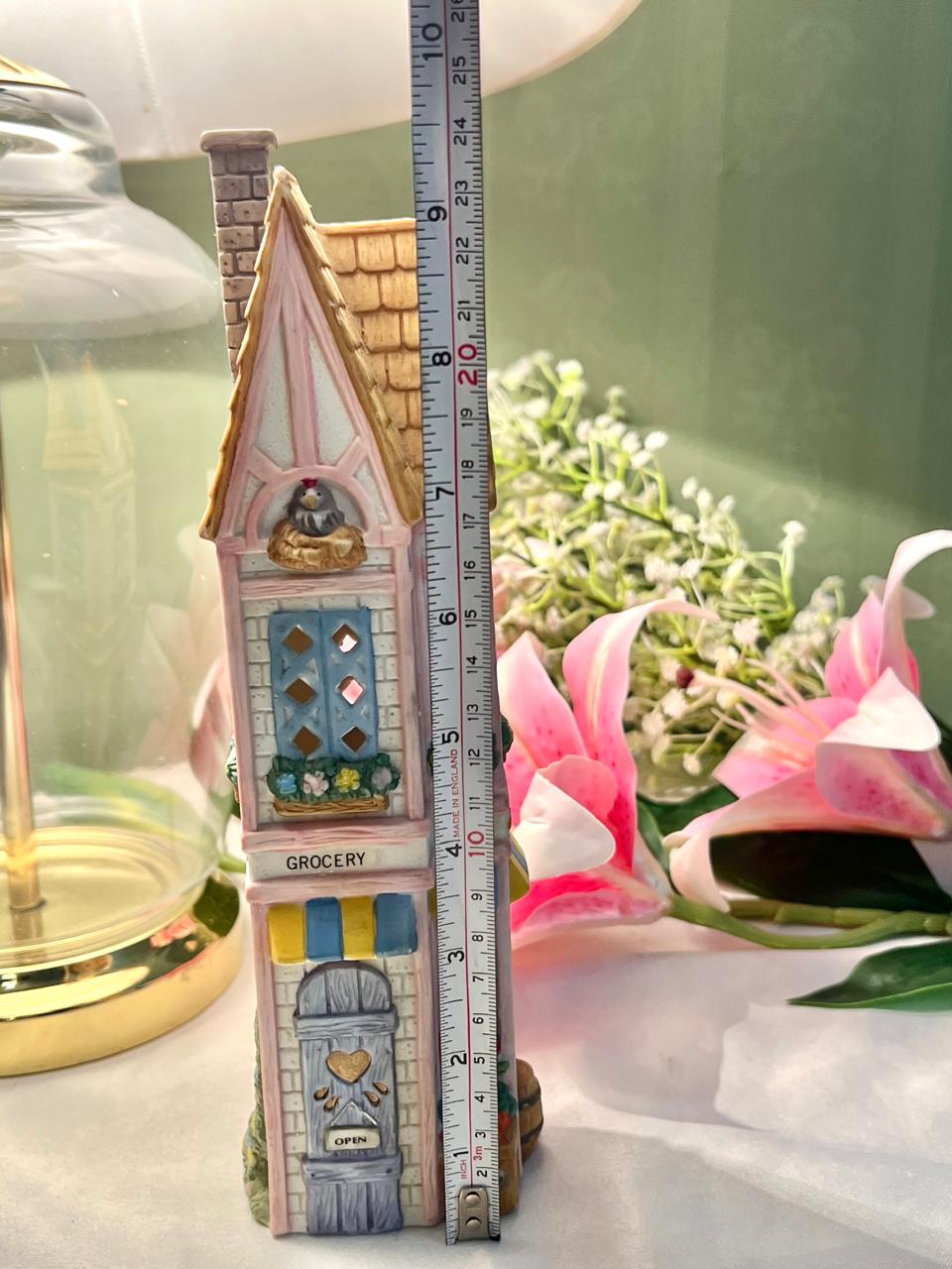 Miniature Grocery Shop Building Decor Approx. 24 cm