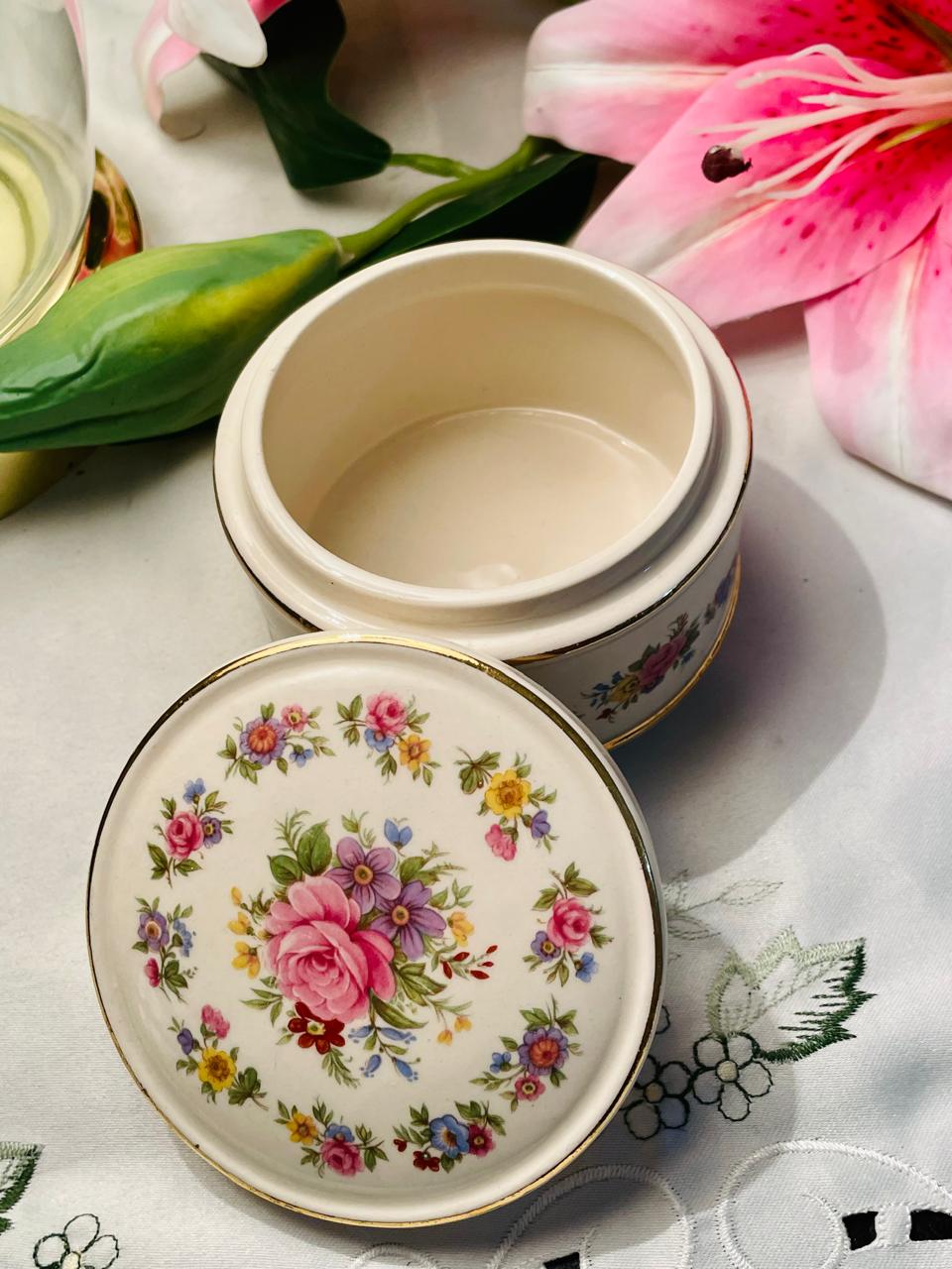 Floral Ceramic Lidded Trinket Box – Approx. 3.5 Inch