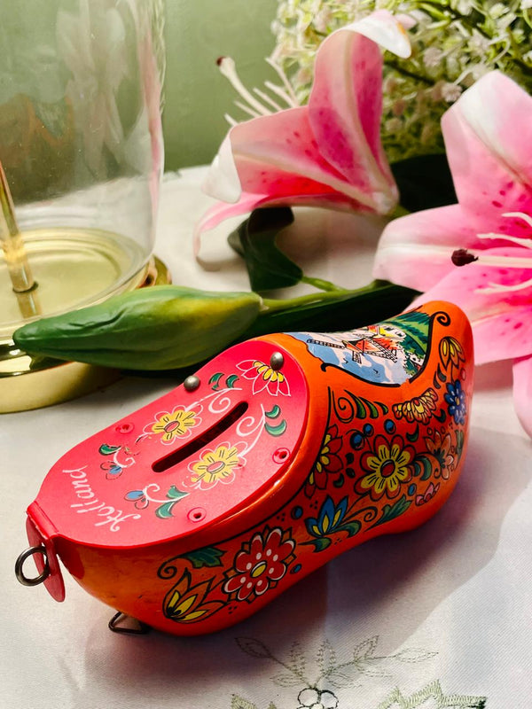 Holland Wooden Clog Coin Bank – Approx. 6 Inch