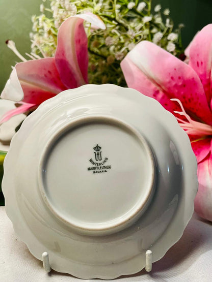 Floral Scalloped Decorative Plate Approx. 10 cm