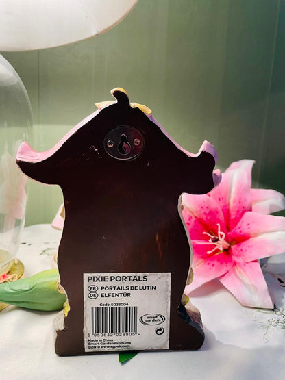 Smart Garden Pixie Portals Pink Flower Fairy Door Wall Plaque – 7 in