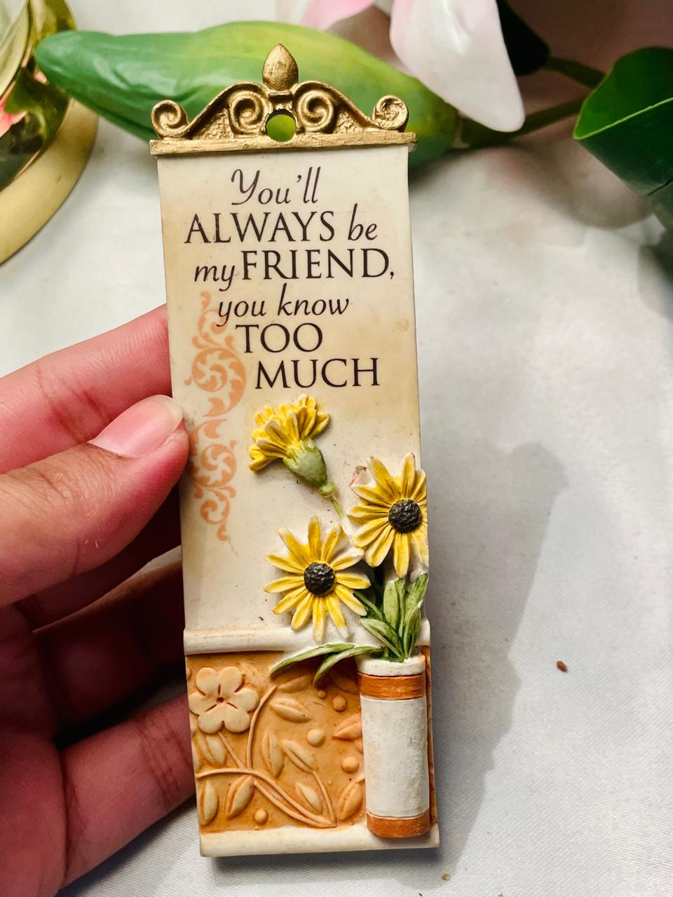 Friendship Quote Floral Plaque with Mini Vase Approx. 13 cm