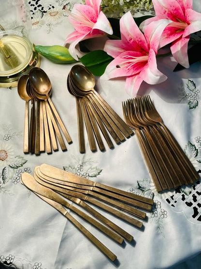 RARE FINDS Brass 8 Persons Flatware Cutlery Set Approx. 32 Pieces
