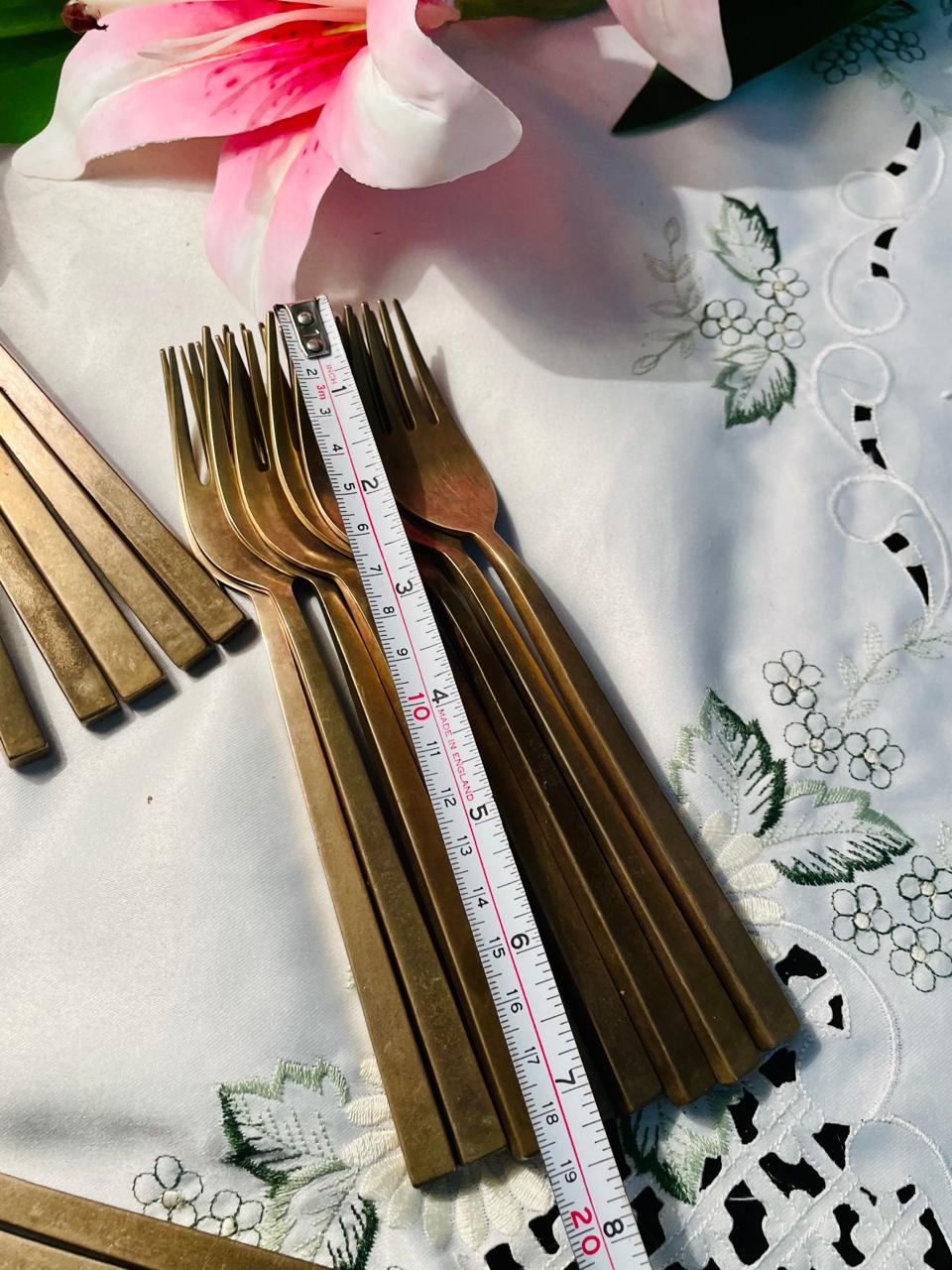 RARE FINDS Brass 8 Persons Flatware Cutlery Set Approx. 32 Pieces