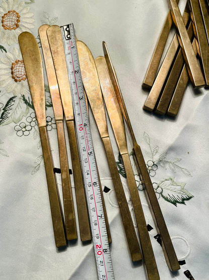 RARE FINDS Brass 8 Persons Flatware Cutlery Set Approx. 32 Pieces