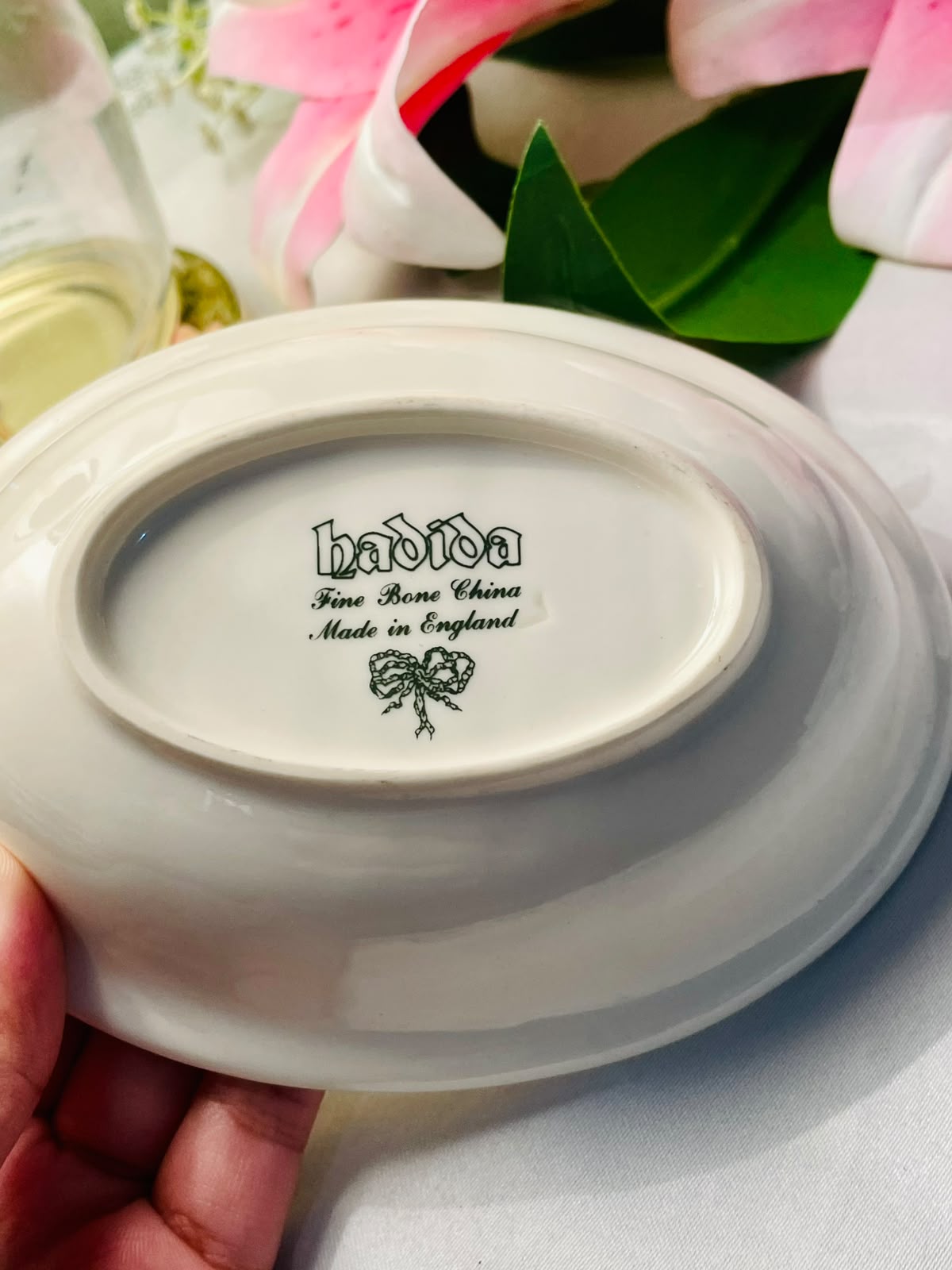 Hadda Fine Bone China Floral Soap Dish 6"