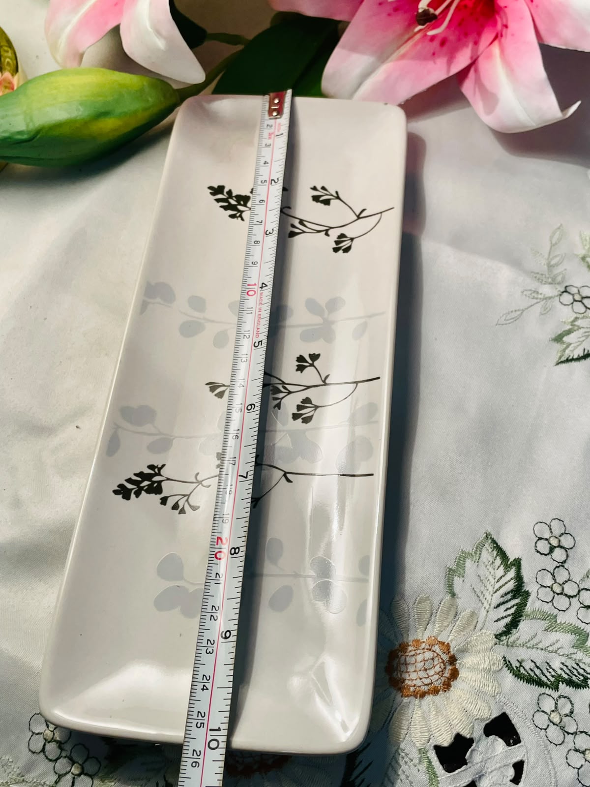 White Botanical Ceramic Serving Tray 10"