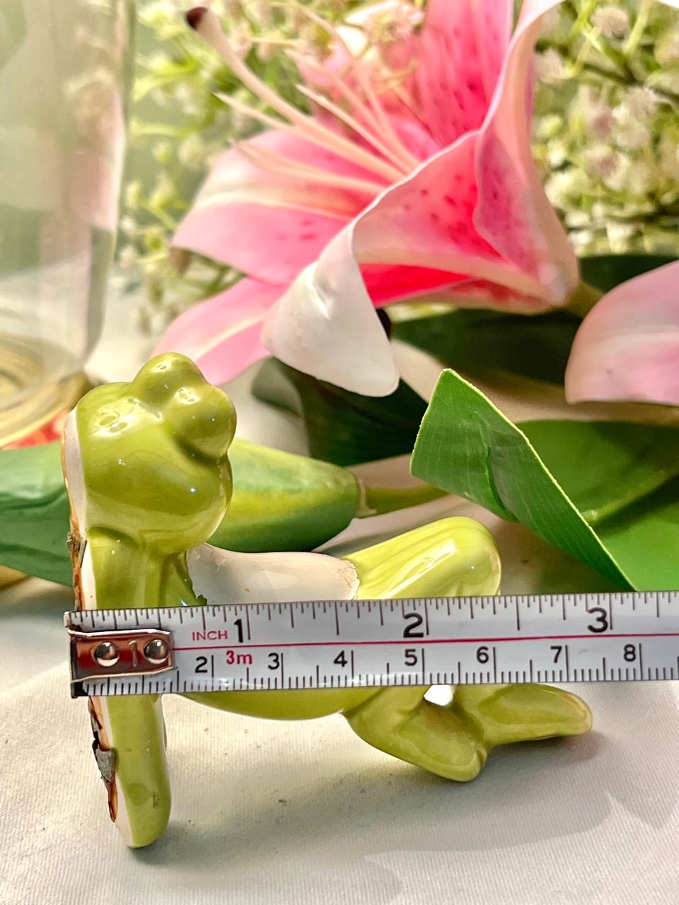 Vintage Green Frog Figurine, Approx. 3 in