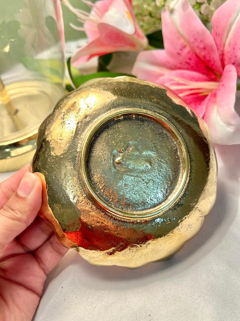 Brass Leaf-Edge Decorative Dish 5 in