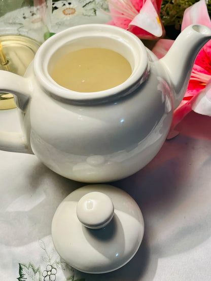 Vintage Plain White Teapot with Lid, Approx. 6 in